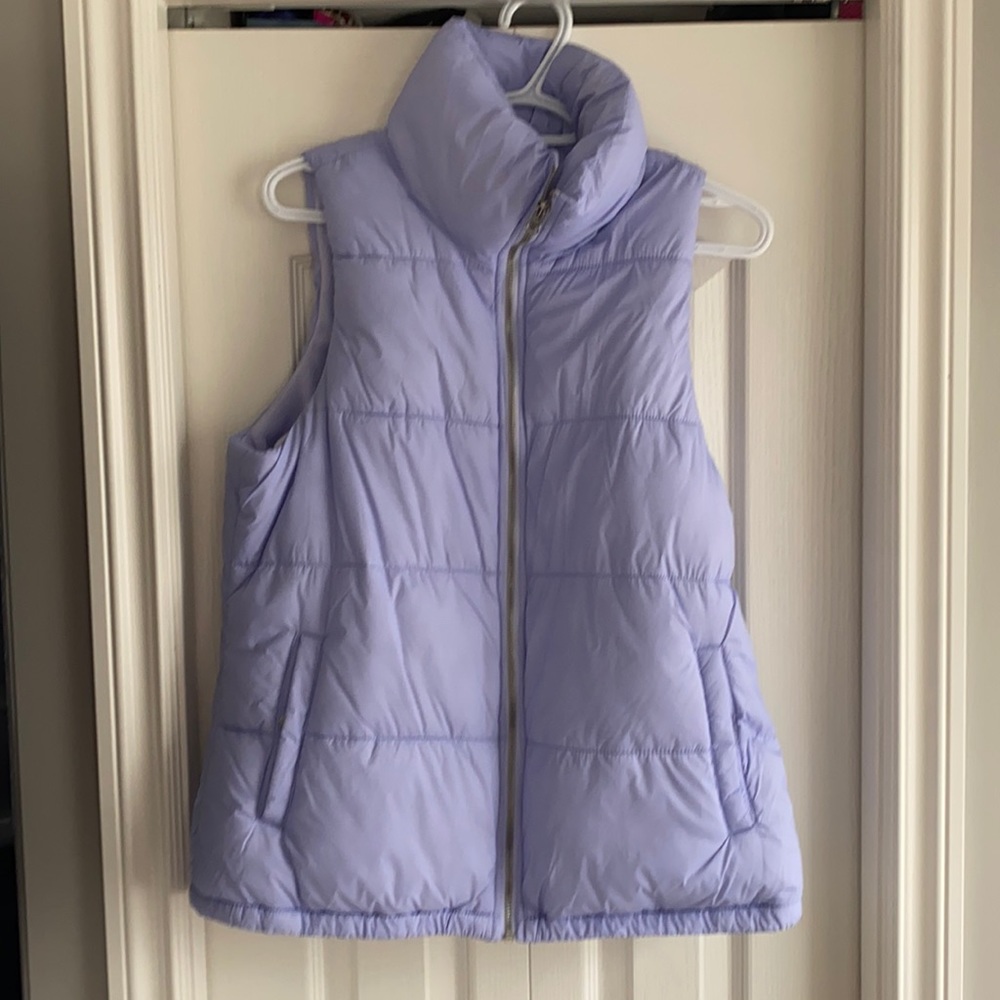 Vest *** ALL $20 items are 3 for$50******